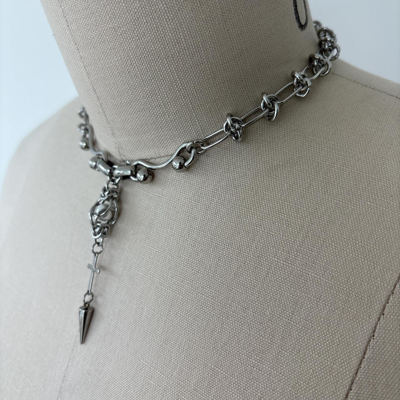 Cross & Spike Lariat Choker Necklace