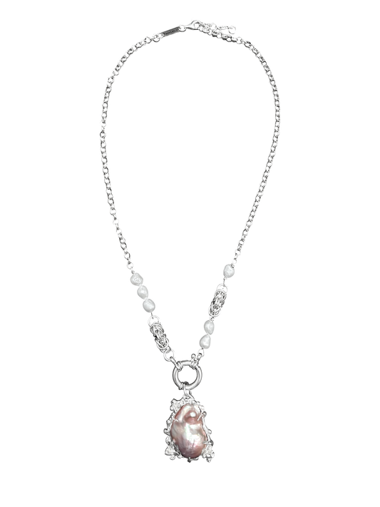 Marguerite Necklace