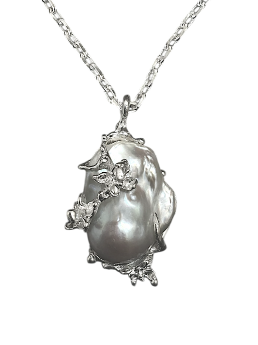 Baroque Pearl Pendant