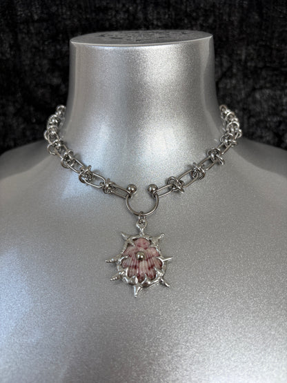 Piercing Shell Necklace