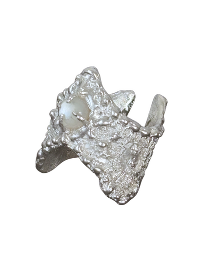 Veloura Stone Chevron Ring (Made to Order)