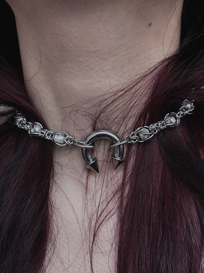 Encased Pearls Pierce Necklace
