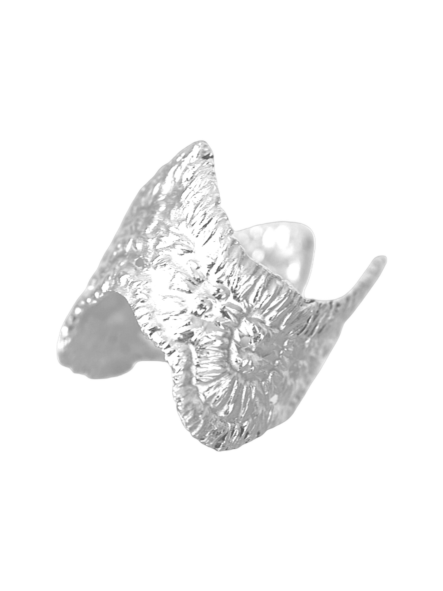 Veloura Chevron Ring