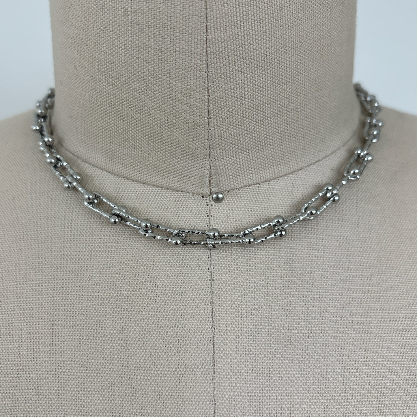 Horseshoe Link Choker