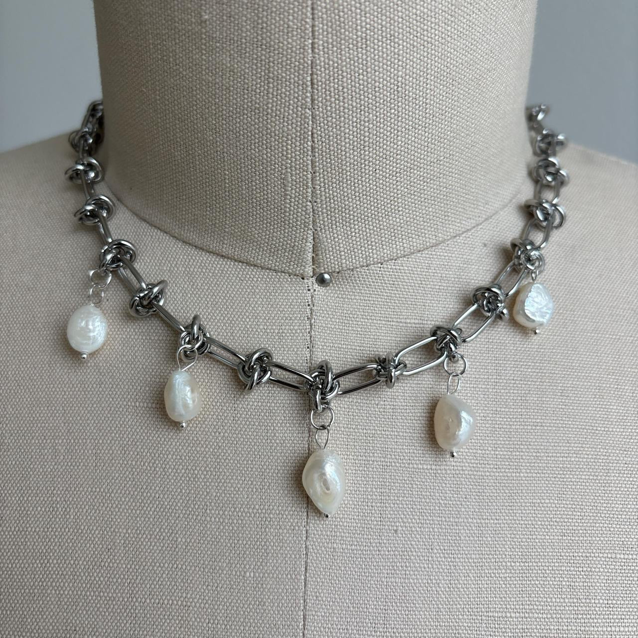 Freshwater Pearl Choker Necklace