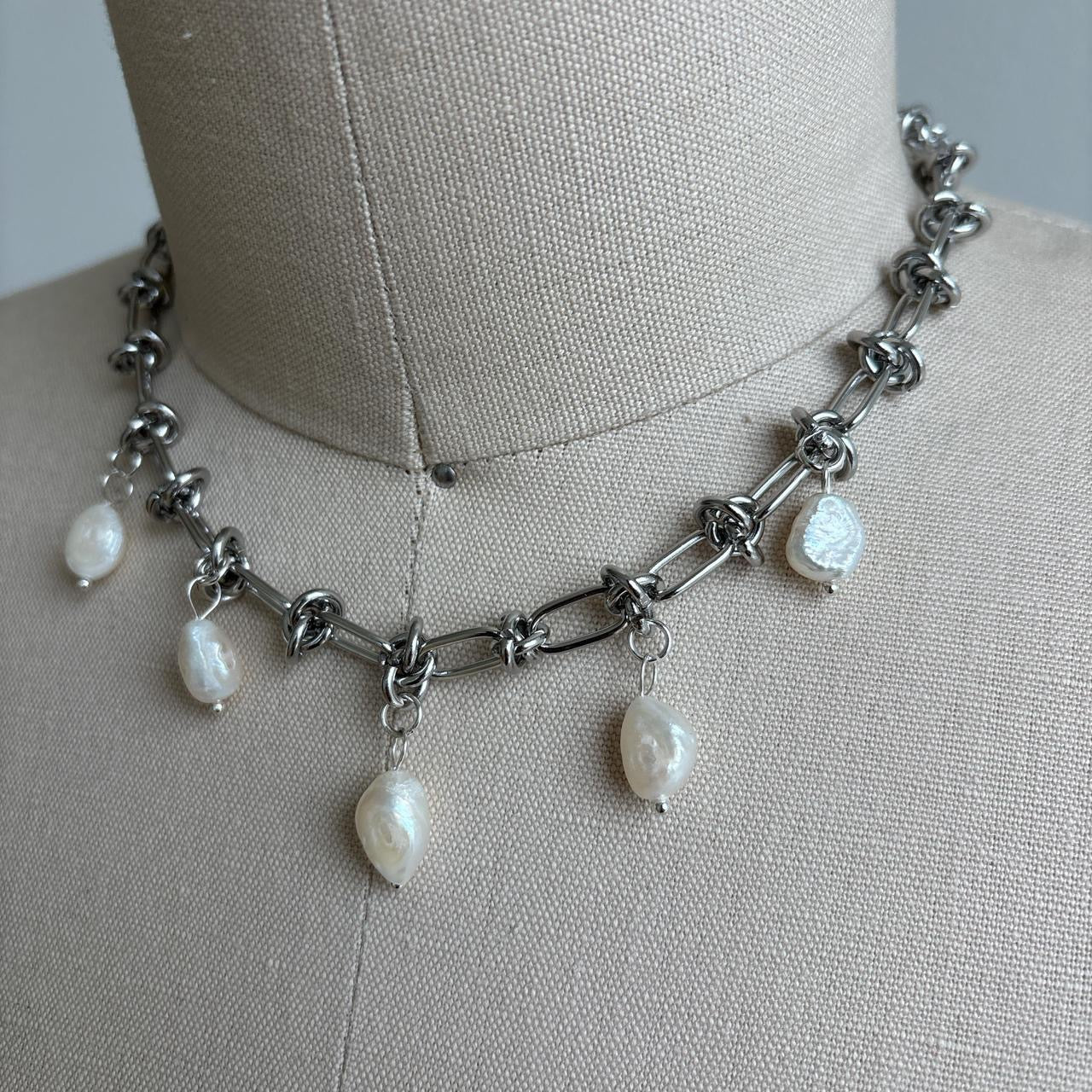 Freshwater Pearl Choker Necklace