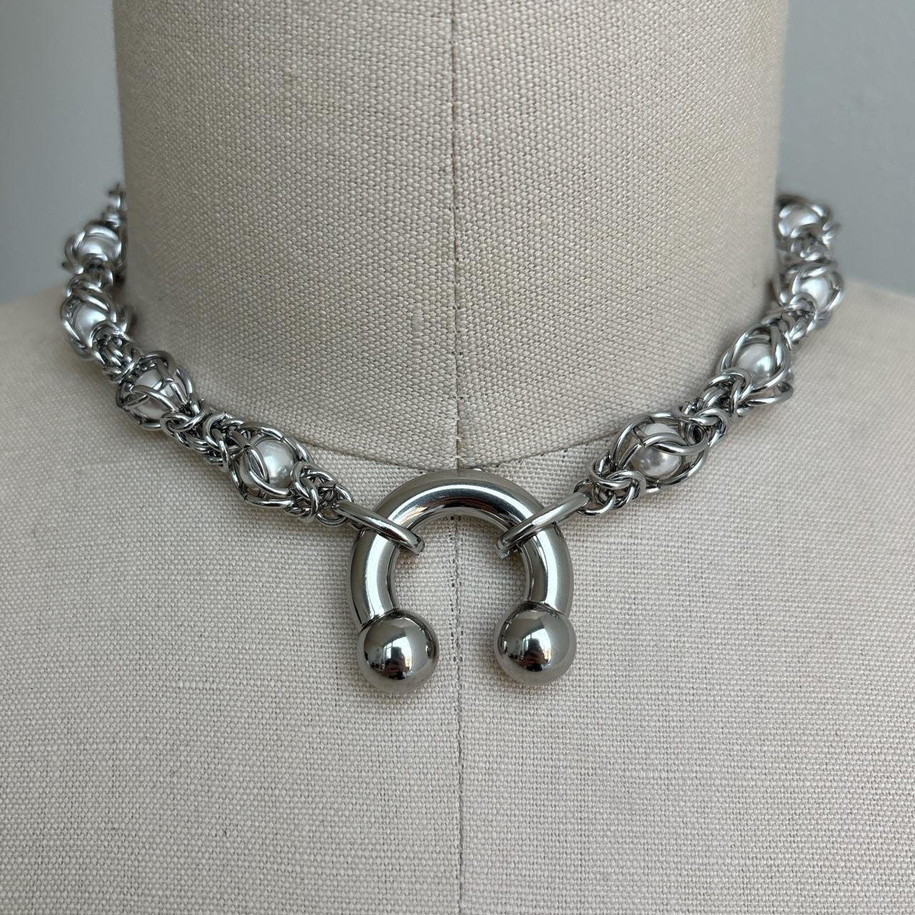 Septum Piercing and Pearl Choker Necklace