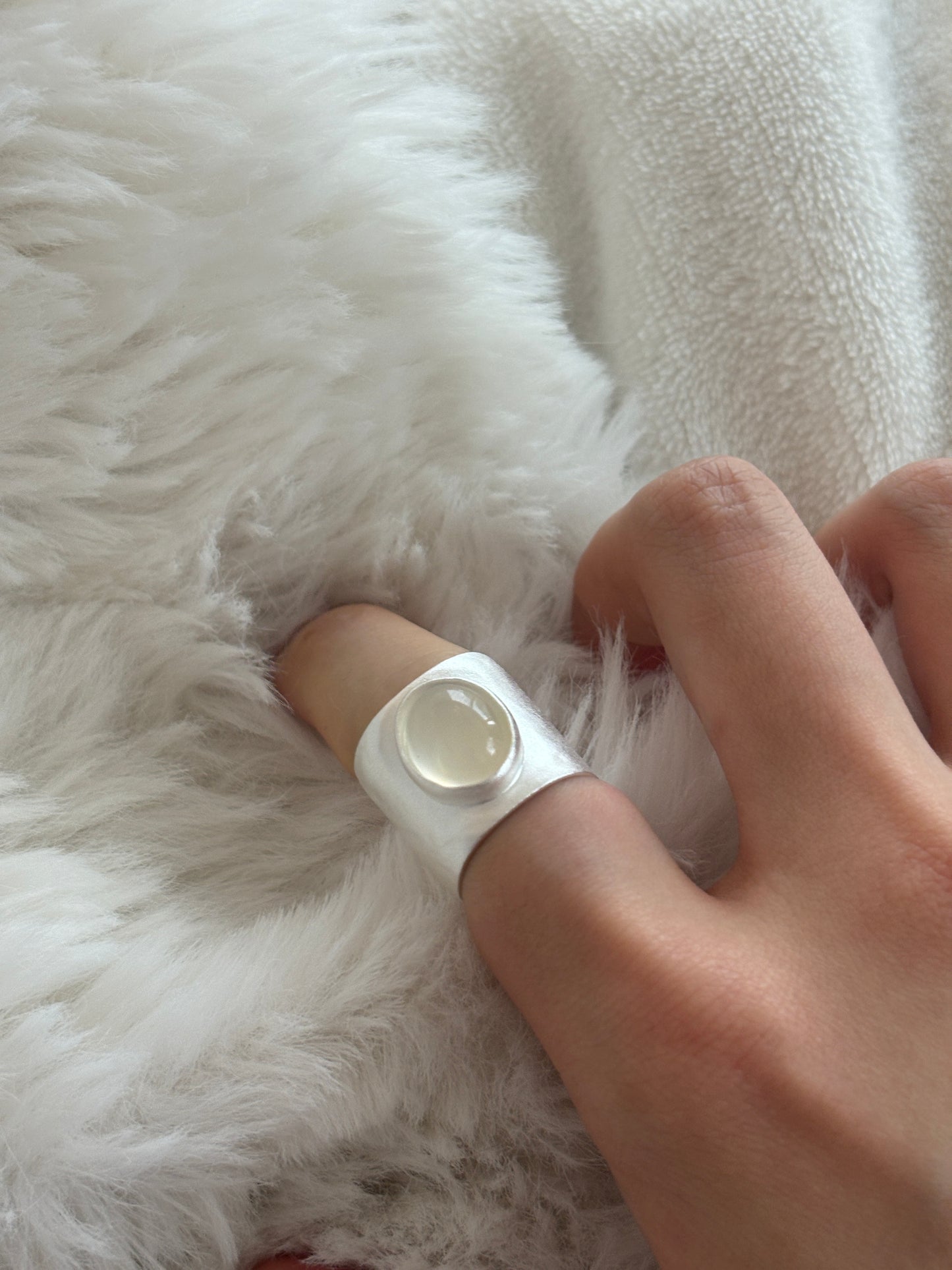 Moonlake Ring Matte