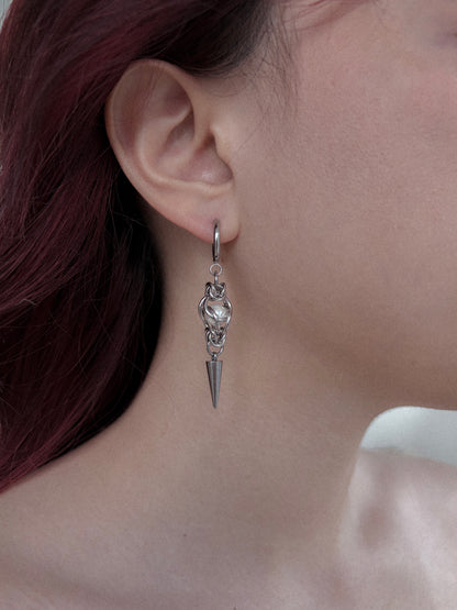 Pearl and Chainmail Spike Earrings