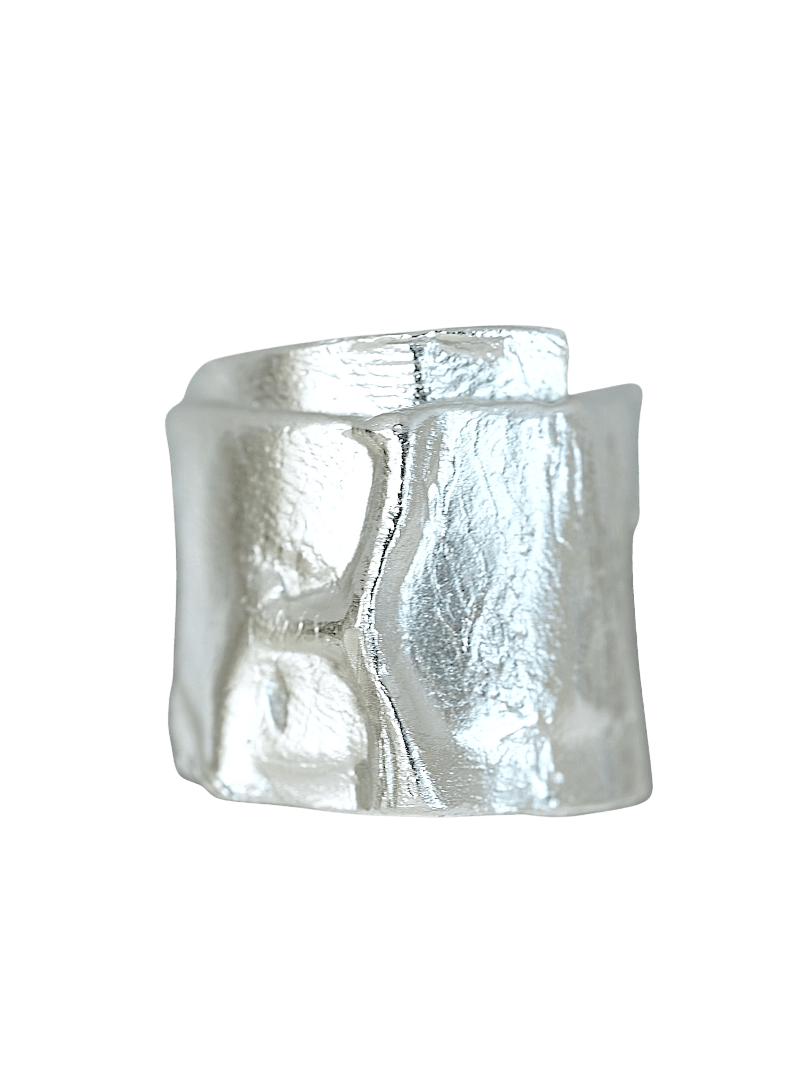 “Imprinta Ring by RABIES DOG, crafted in S925 sterling silver with a textured surface on a dark background.”