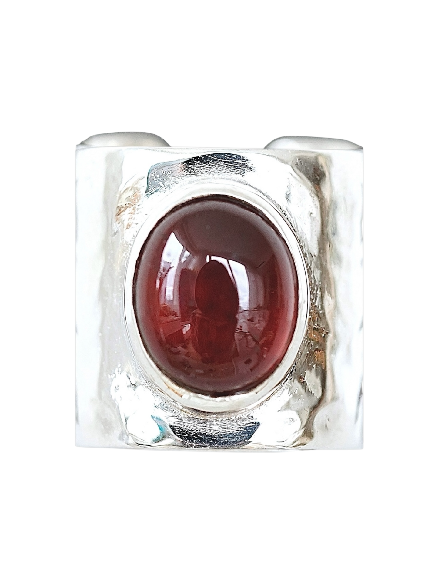 “Moonlake Ring in S925 sterling silver by RABIES DOG, featuring an organic sculptural design inspired by moonlit water.”